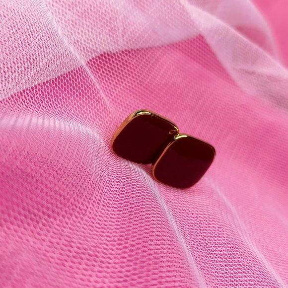 Mini Square studs - Picture 1 of 1